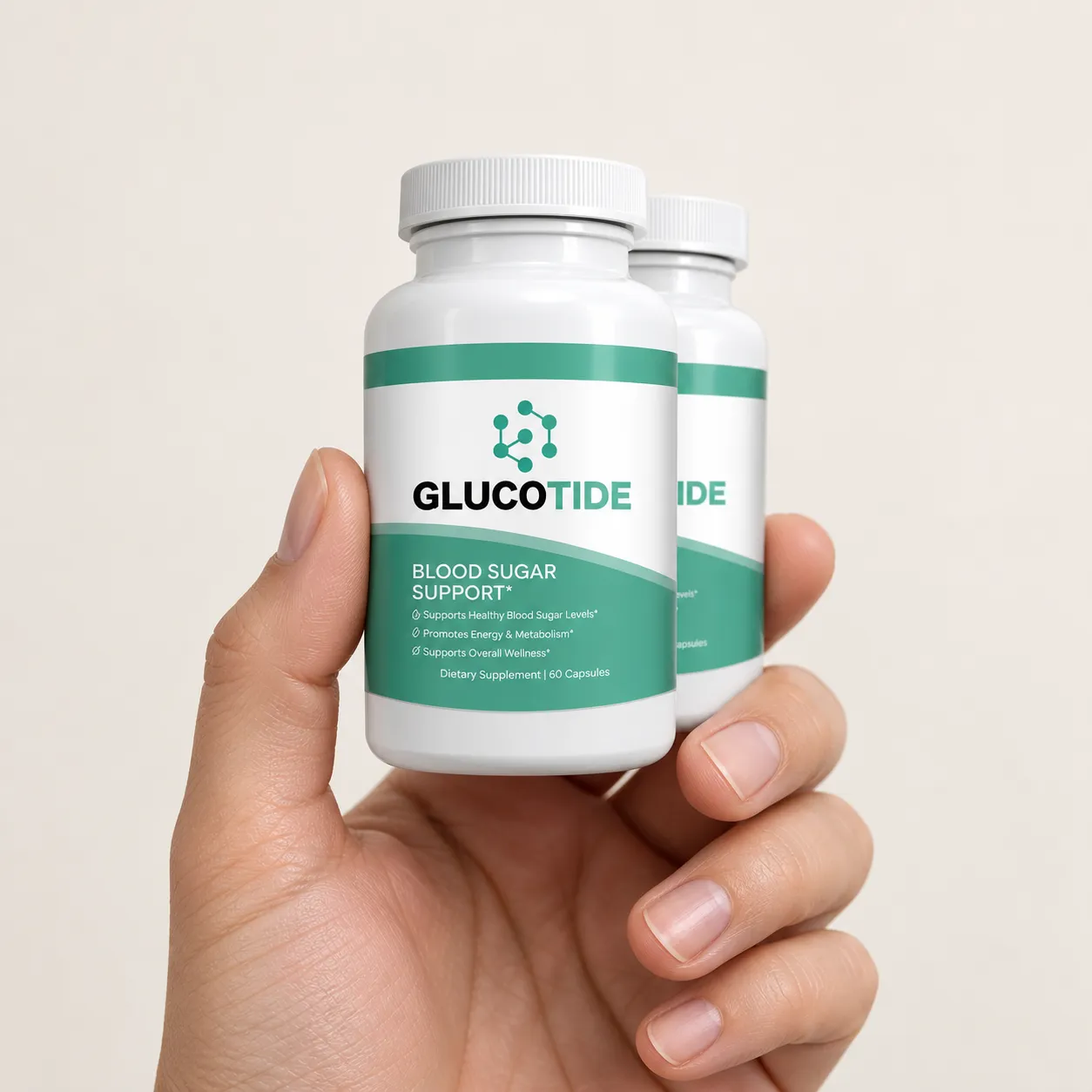Glucotide — the package held in a hand